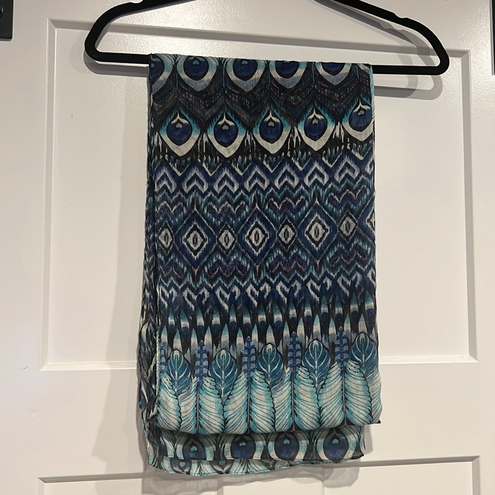 Peacock design blue scarf